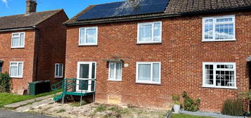 2 bed semi-detached house for sale