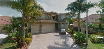 4513 NW 67th Ave, Coral Springs, FL 33067