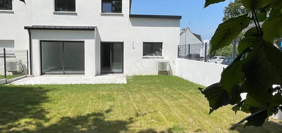 Maison neuve  à vendre, 5 pièces, 4 chambres, 103 m²