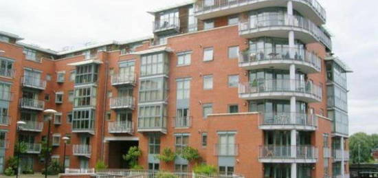 1 bedroom ground floor flat