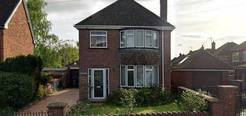 3 bedroom detached house