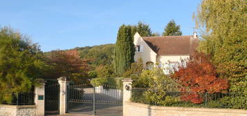 Maison de caractère de 187m² + 236 m² de dépendances