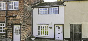 2 bedroom cottage for sale