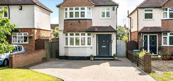 3 bedroom detached house