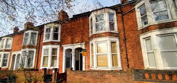 3 bedroom terraced house