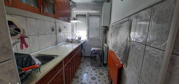 Comision 0 - Apartament 2 camere, confort 2, etaj 4, micro 6 Targovist