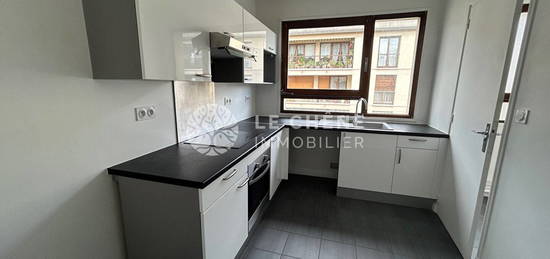 Location appartement 5 pièces 114 m²