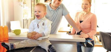 Ein Fertighaus für die Familie: Platz für Kinder und Träume.