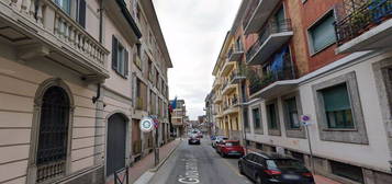 Bilocale in affitto in via Giovanni Gnifetti s.n.c