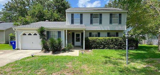 2079 Presidio Dr, Mount Pleasant, SC 29466