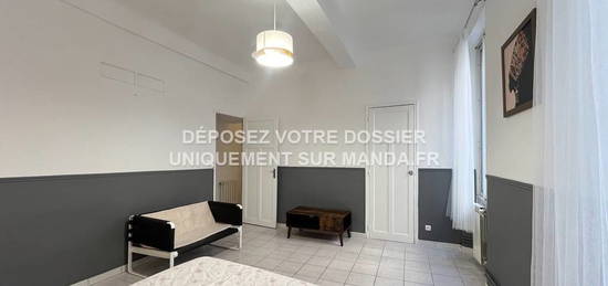 Appartement meublé  à louer, 4 pièces, 3 chambres, – m²