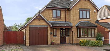 4 bed detached house for sale