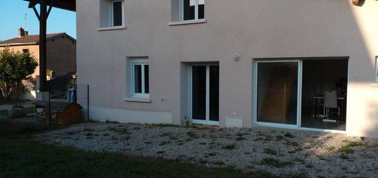 Appartement T3 duplex 90 m² Dagneux