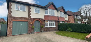 4 bedroom semi-detached house for sale