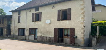 Vente maison 7 pièces 150 m²