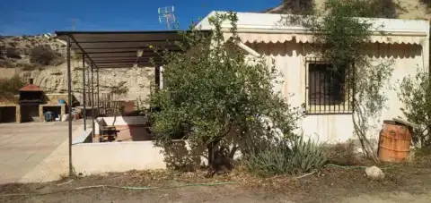 Finca r&#xFA;stica en calle Paraje Alsodux, n&#xBA; 2