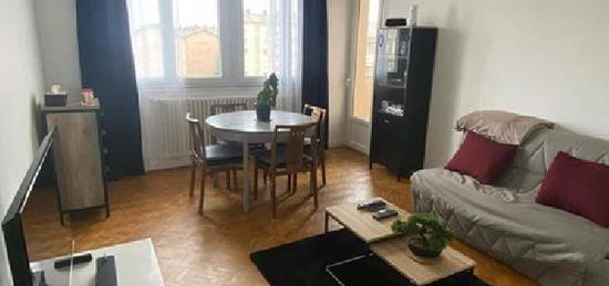 Location appartement 3 pièces 58 m²