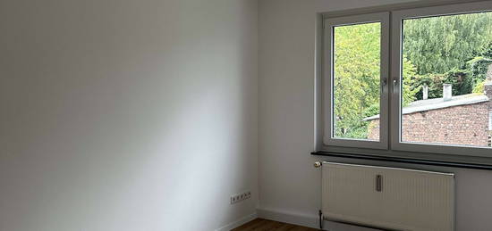 Erstbezug nach Sanierung - zentral gelegene 2-Zimmer Wohnung zu vermieten