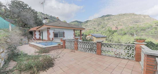 Chalet en calle Torrrent Fondo en Sant Feliu de Codines