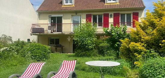 Maison  à vendre, 5 pièces, 3 chambres, 209 m²