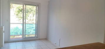 Studio  à louer, 1 pièce, 18 m², Étage 6/0