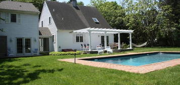 57 Osborne Ln, East Hampton, NY 11937