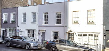 Terraced house to rent in Uxbridge Street, London W8