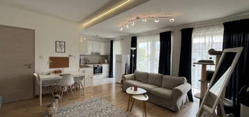 Cozy flat for rent on Szigeti street! Balcony, AC!