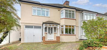 4 bedroom semi-detached house for sale