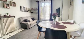 Maison 1 étage  à vendre, 4 pièces, 2 chambres, 59 m²