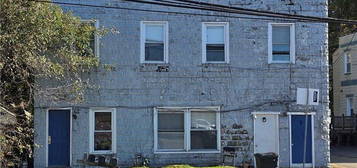 2413 Mill St, Aliquippa, PA 15001