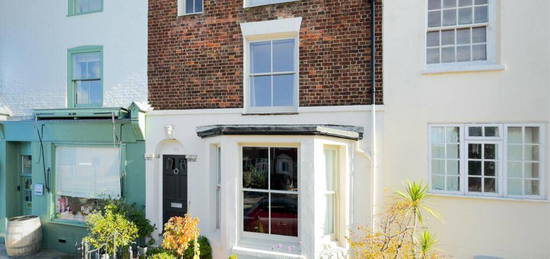 4 bedroom terraced house for sale