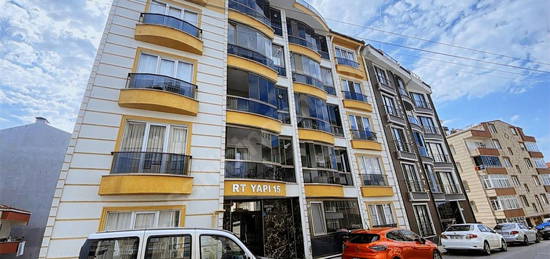 HAZAN TOPUZ'DAN 1+1 SATILIK DAİRE GELİNCİK MAHALLESİ