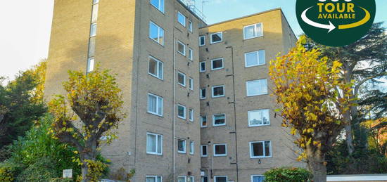 Flat for sale in Lyndhurst Court, Stoneygate, Leicester LE2