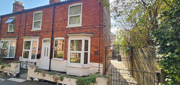 3 bed end terrace house for sale