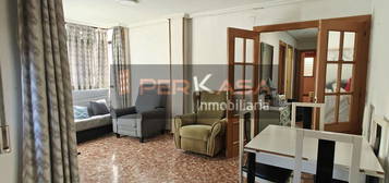 Piso en venta en calle Sagasta