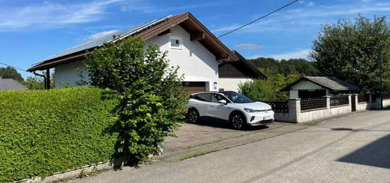 PRIVAT! Gemütliches Haus oder Ferienimmobilie inkl. großer Garage und PV-Anlage