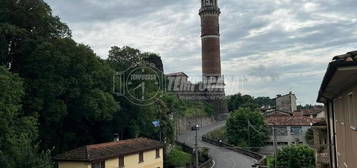 Trilocale via Torre del Popolo 6, Centro, Palazzolo sull'Oglio