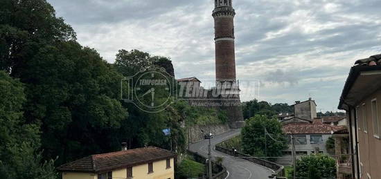 Trilocale via Torre del Popolo 6, Centro, Palazzolo sull'Oglio