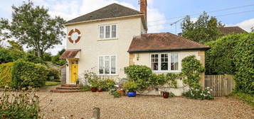 2 bedroom detached house for sale