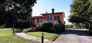 Villa in vendita in via dei Bersaglieri