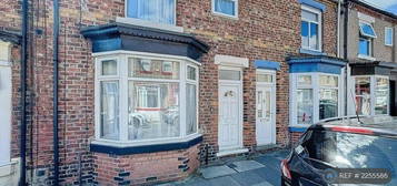 4 bedroom terraced house