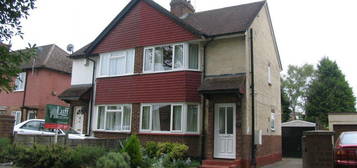 3 bedroom semi-detached house