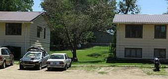 305 E Turner St, Irene, SD 57037