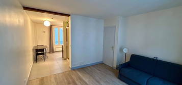 Appartement Paris 1 pièce(s) 28 m2