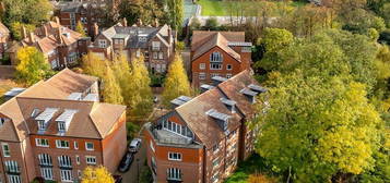 Flat for sale in The Avenue, York, North Yorkshire YO30